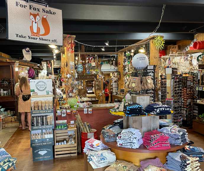 Your Ultimate Shopping Guide in Scottsdale: Where to Find the Best Souvenirs